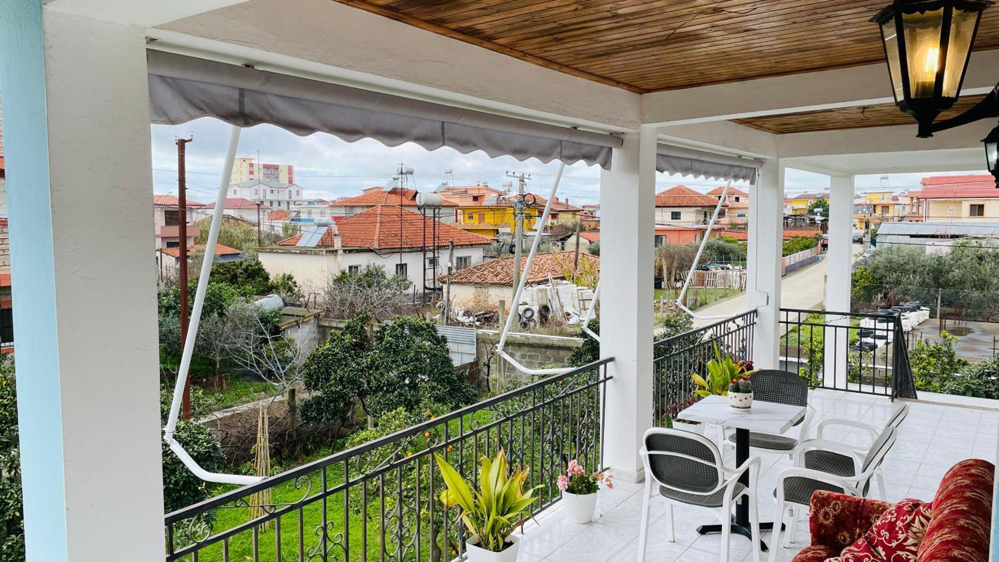 Mia Guest House - Entire Home With Balcony & Garden Divjake Exterior foto